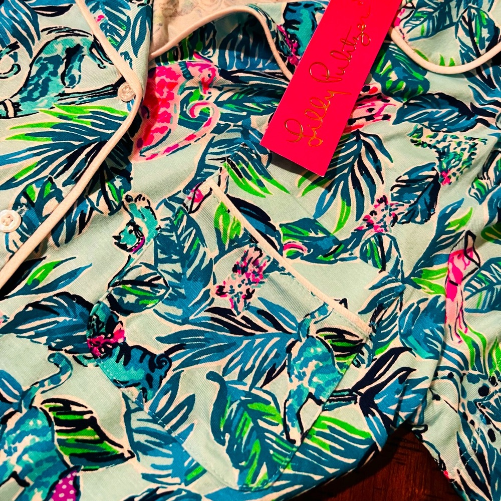 New Lilly Pulitzer pajama top - Picture 5 of 5